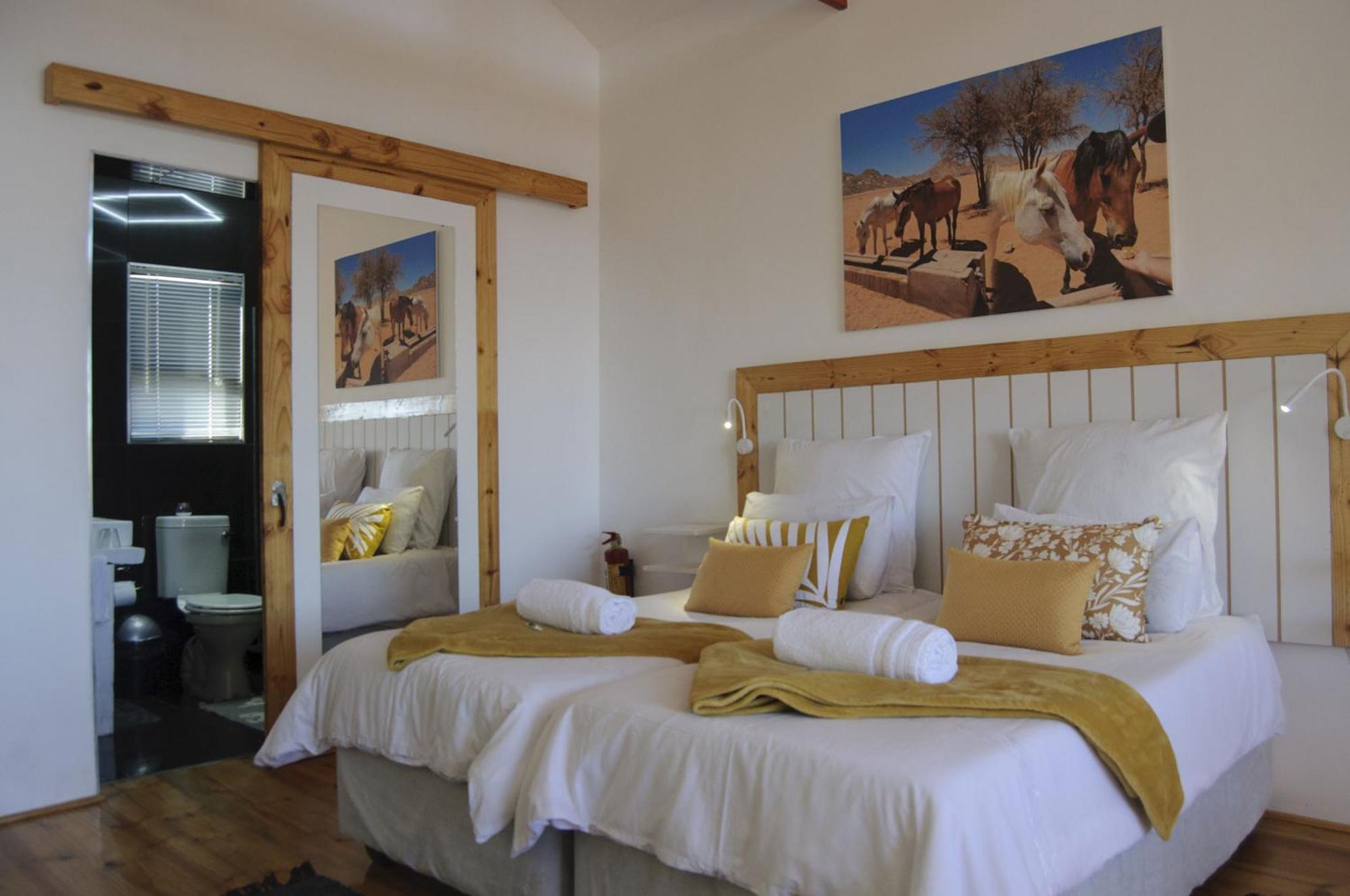 Wildhorses B&B And Self Catering Luderitz Bagian luar foto